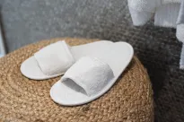 Pantofle hotelowe Classic Terry – otwarte palce, pełen komfort - 2